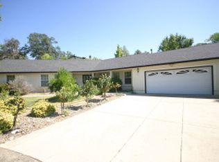806 Donna Ct, Redding, CA 96003