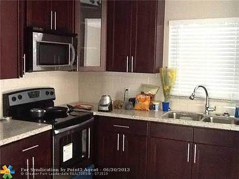 3rd image of 14585 Sunset Pine Dr