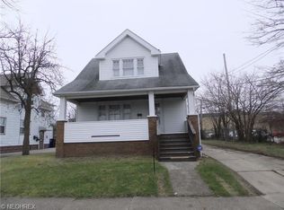 18602 Cherokee Ave, Cleveland, OH 44119