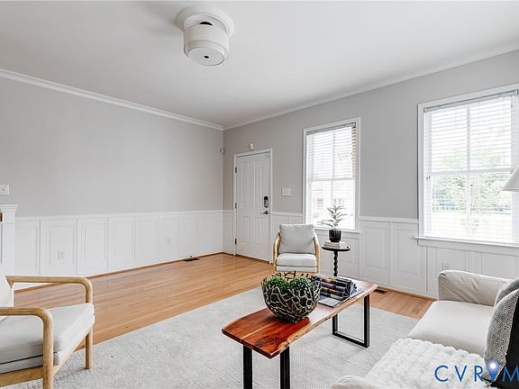 5th image of 900 N 26th St