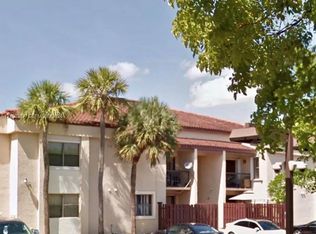 690 W Park Dr APT 107-2, Miami, FL 33172