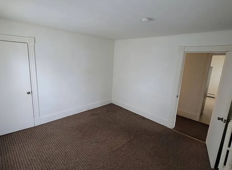 164 Cottage St #2 — Photo 5