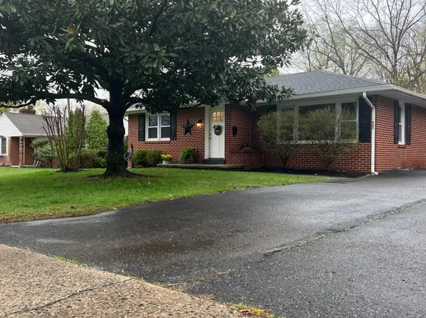 445 E Chestnut St, Souderton, PA 18964