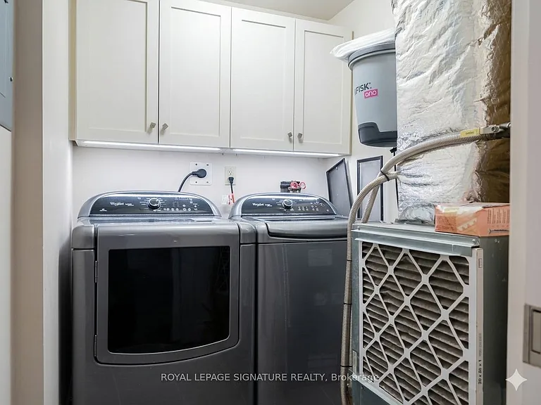 30 Wellington St E #2202 — Photo 19