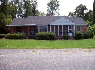 108 & 110 Major Dr, Manning, SC 29102