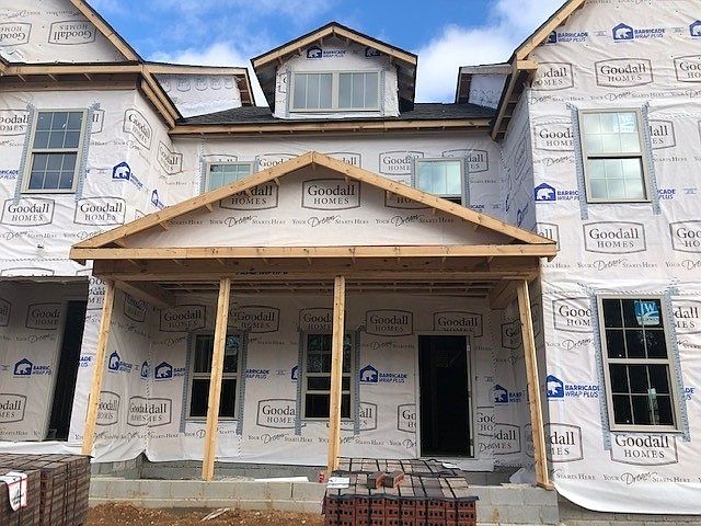2nd image of 275 Claremont Ct Lot 3