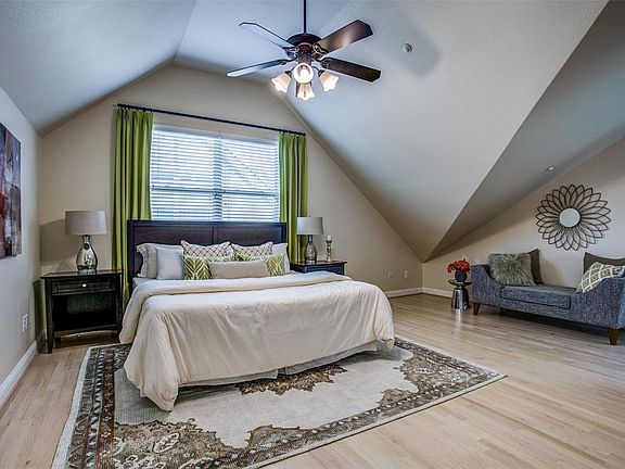 4th image of 4145 Grassmere Ln APT 1