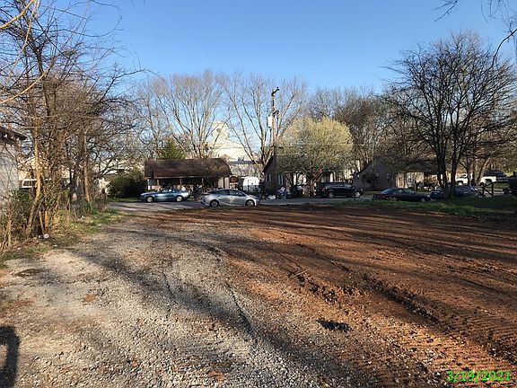 3rd image of 151 N Jessup Ave