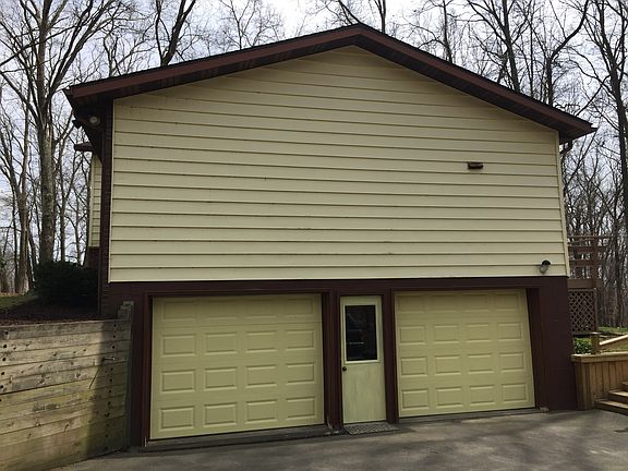 3rd image of 65 Horne Ln