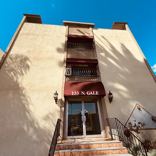 133 N Gale Dr #11 Photo 1