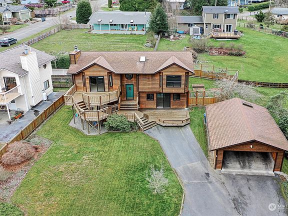 5th image of 26797 Edgewater Boulevard NW