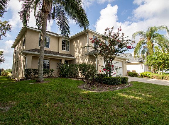 5th image of 2704 Prestwick Ln