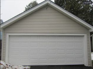 105 6th St, Schenectady, NY 12302