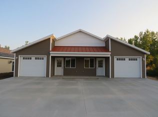 5294 Christopher Dr, Eau Claire, WI 54703