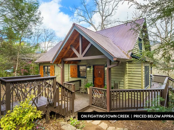 1449 Cherokee Ln, Mc Caysville, GA 30555