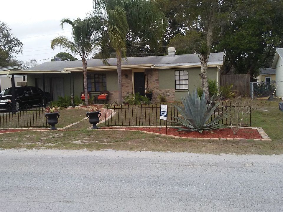 1st image of 4853 Briar Hill Ct