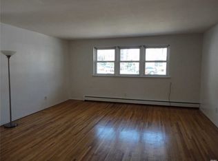 8683 Bay Pkwy, Brooklyn, NY 11214