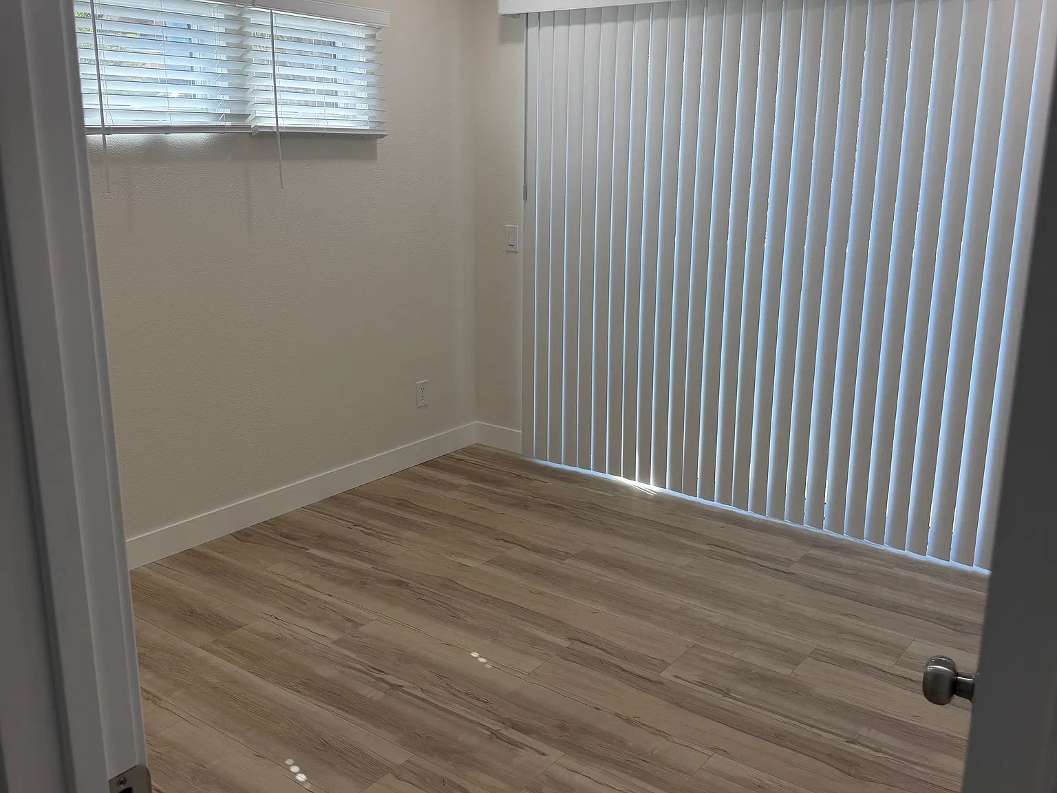 1 bed, 490 sqft, $3,100 — Photo 2
