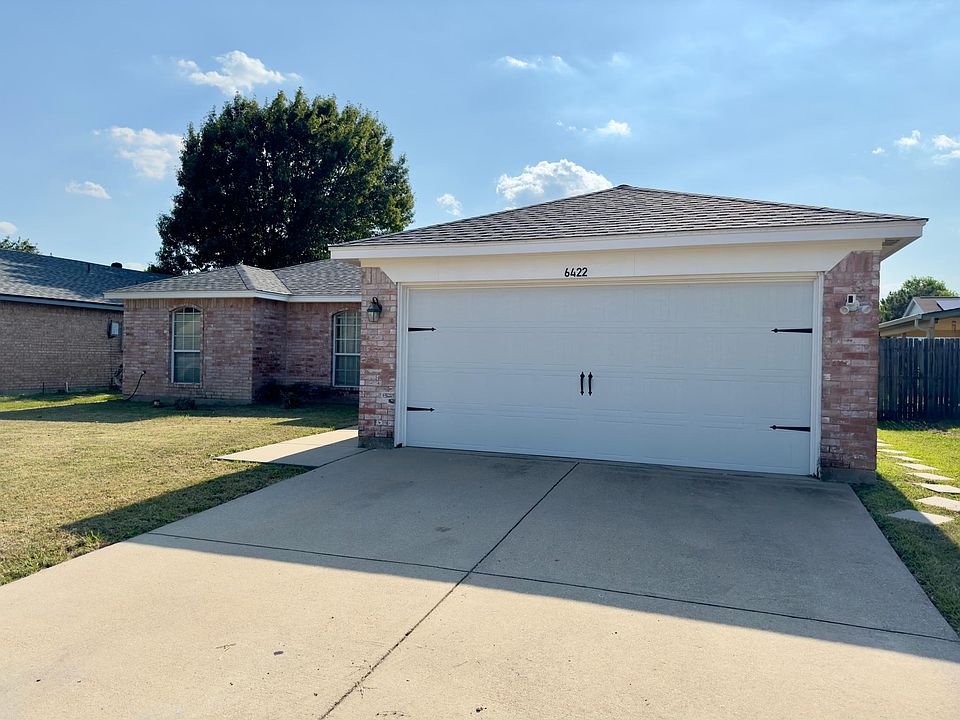 1st image of 6422 Jennie Ln