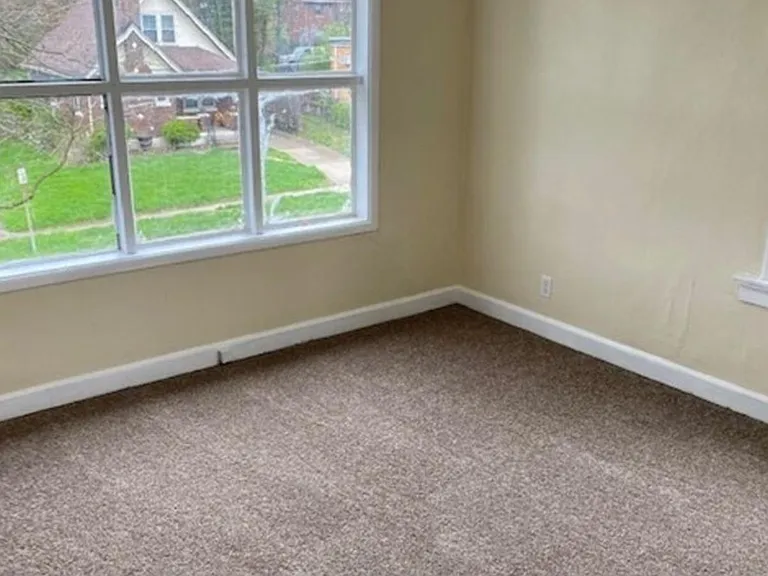 776 Clanora Dr — Photo 5