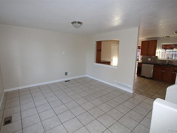 3rd image of 4581 Fraser Way