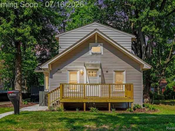 18415 Five Points St, Redford, MI 48240