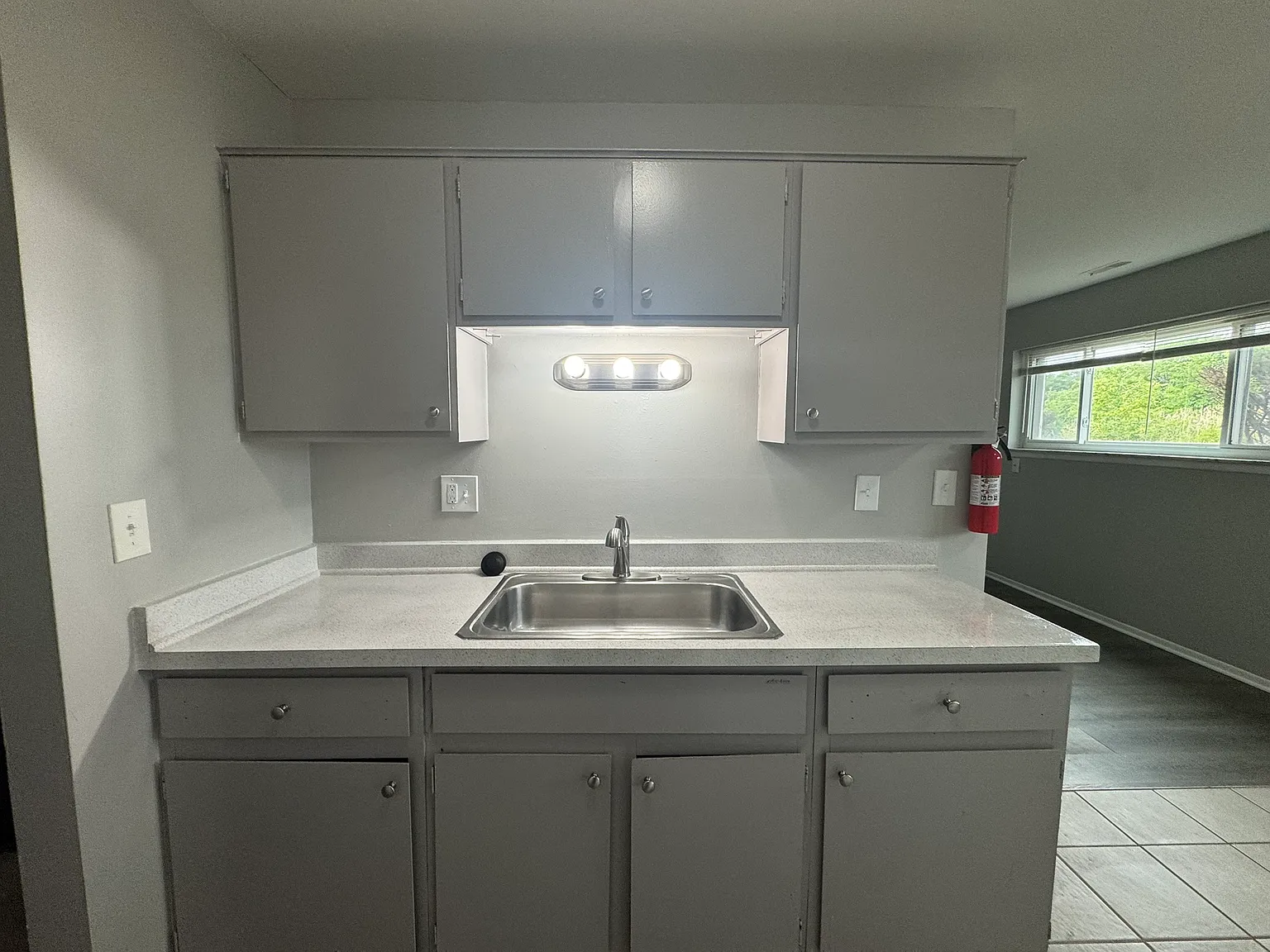 4269 Quarry Road - 7 — Photo 4