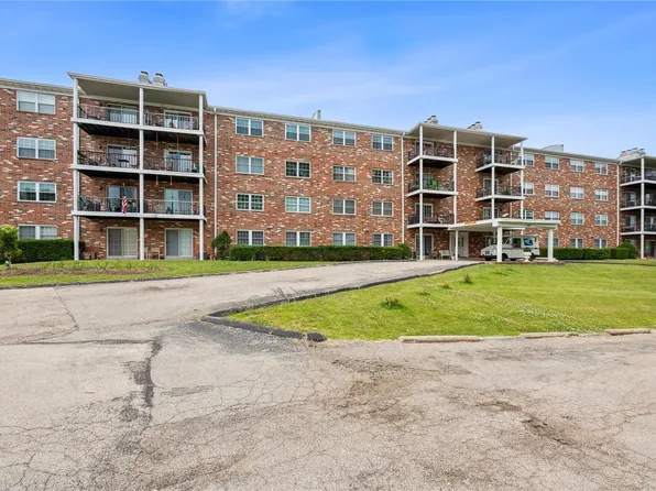 3107 Garnette Dr APT B9, Bridgeton, MO 63044