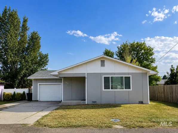2643 Burton Ave, Burley, ID 83318