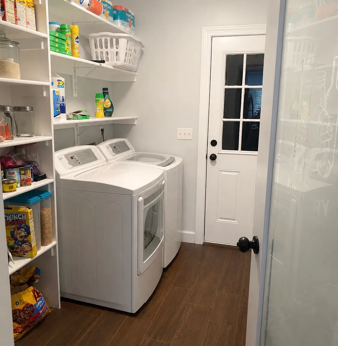 4 bed, 2400 sqft, $2,450 — Photo 4
