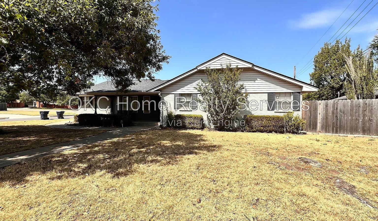 4 bed, 3.0 bath, 2113 sqft, $2,488 — Photo 2