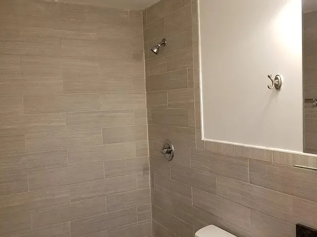 531 30th St #2 — Photo 3