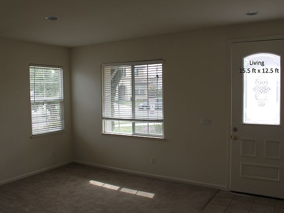5th image of 17946 Daffodil Hill St