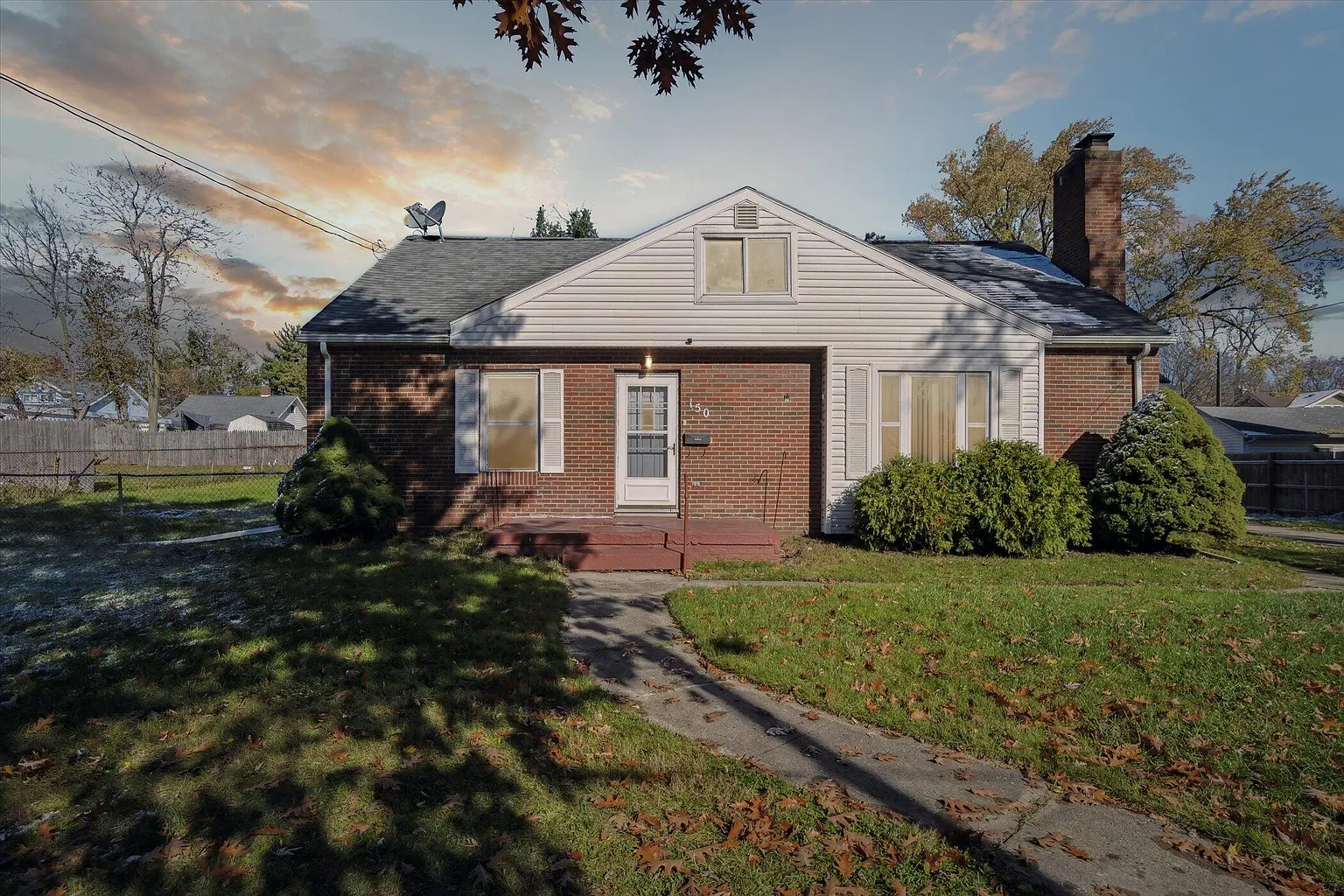 150 W Prospect St photo 1