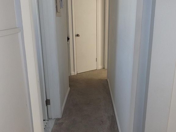 5th image of 37 Dawson Ave Floor 2