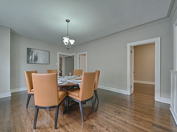 5th image of 12334 S Emerald Ave
