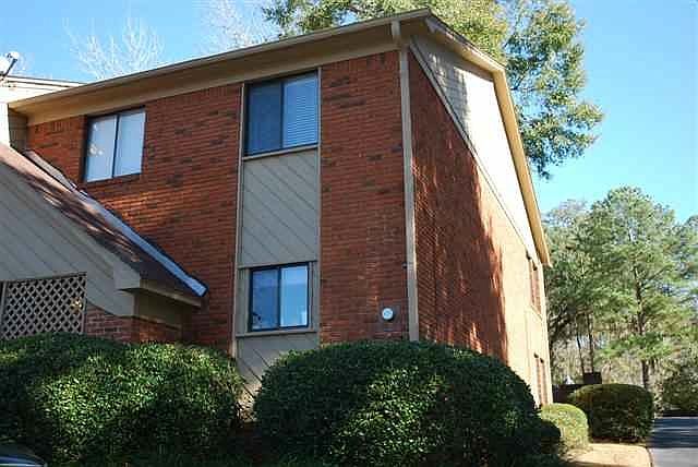 1st image of 3207 Shamrock St #4