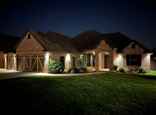 1204 Haileys Ct, Kingfisher, OK 73750
