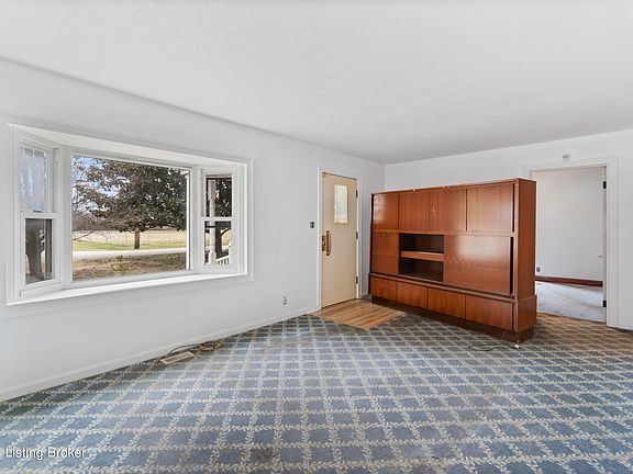 4th image of 7013 Shipley Ln