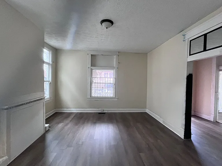 522 Virginia Ave — Photo 4