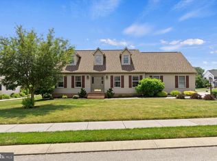 503 Hamlet Dr W, Spring Grove, PA 17362