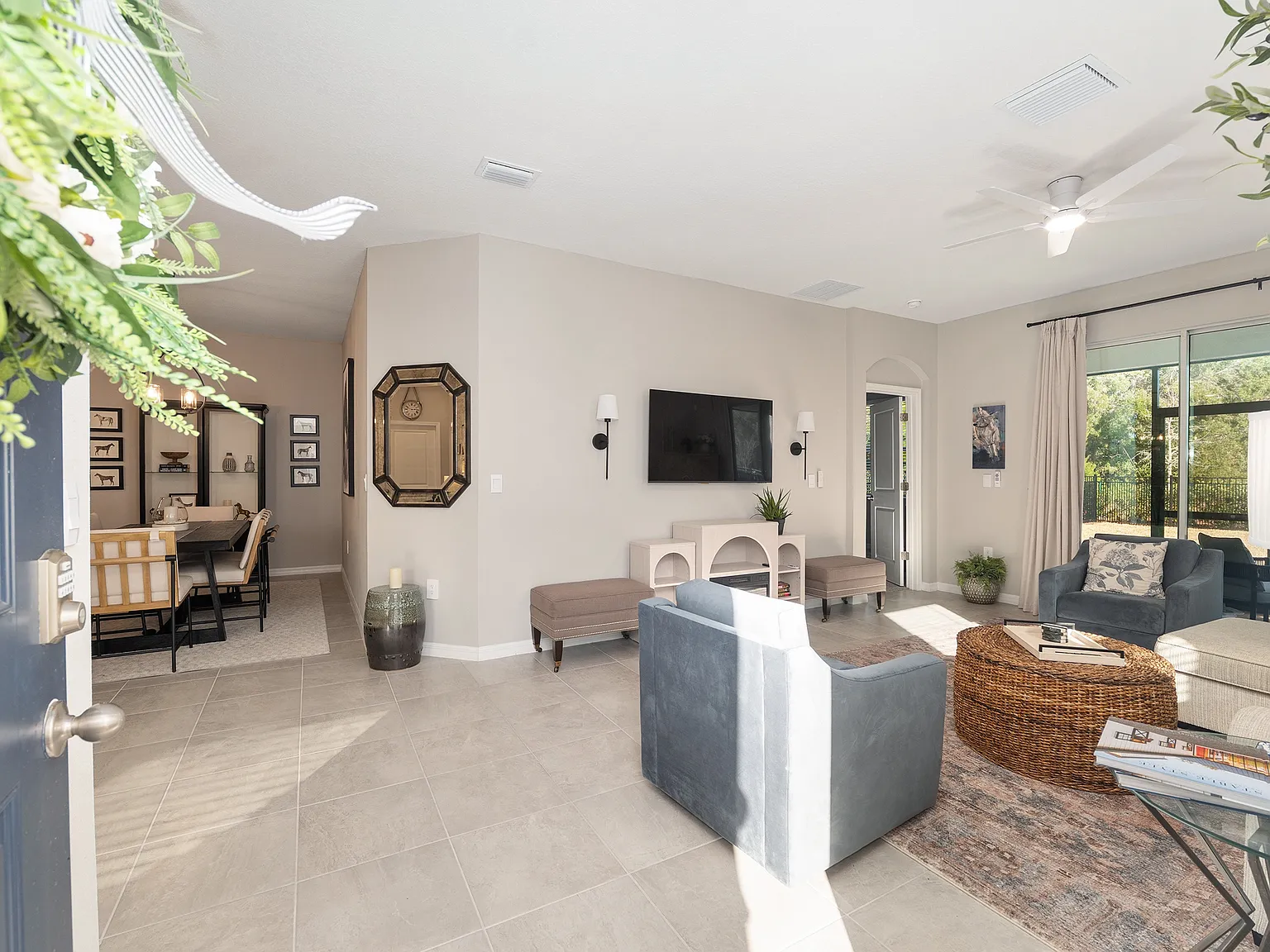 2 bed, 1552 sqft, $2,450 — Photo 4