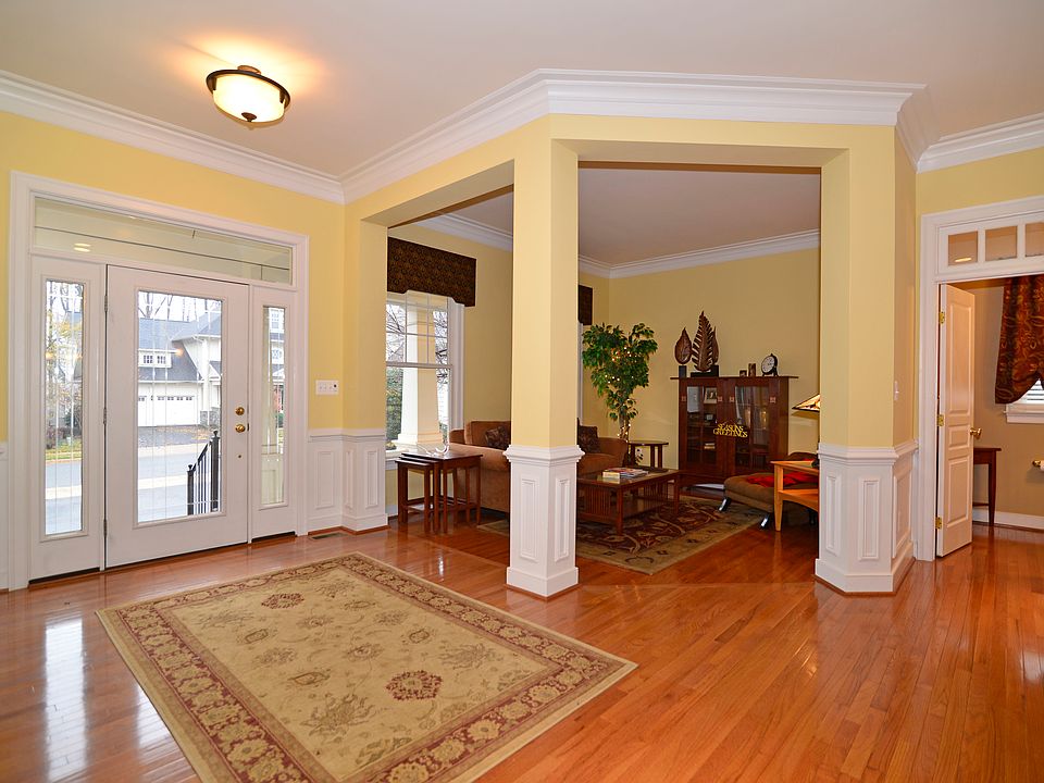 1st image of 7283 Highland Estates Pl
