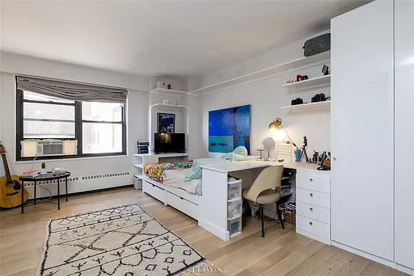 Rented by Town Residential | media 20