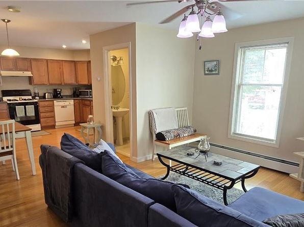 94 Barton St, Pawtucket, RI 02860