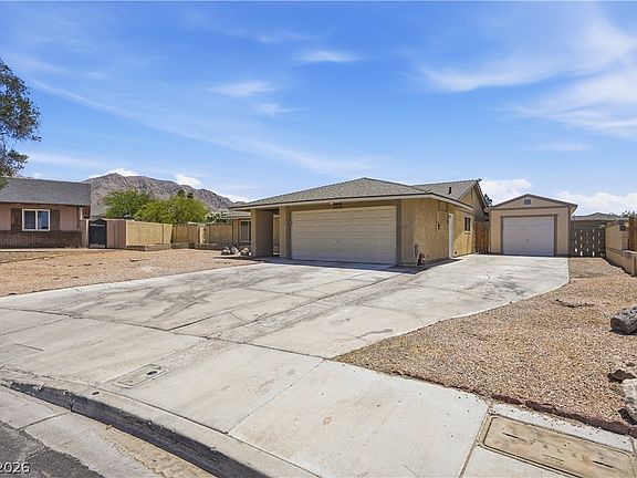 3rd image of 6067 Yorkshire Dr