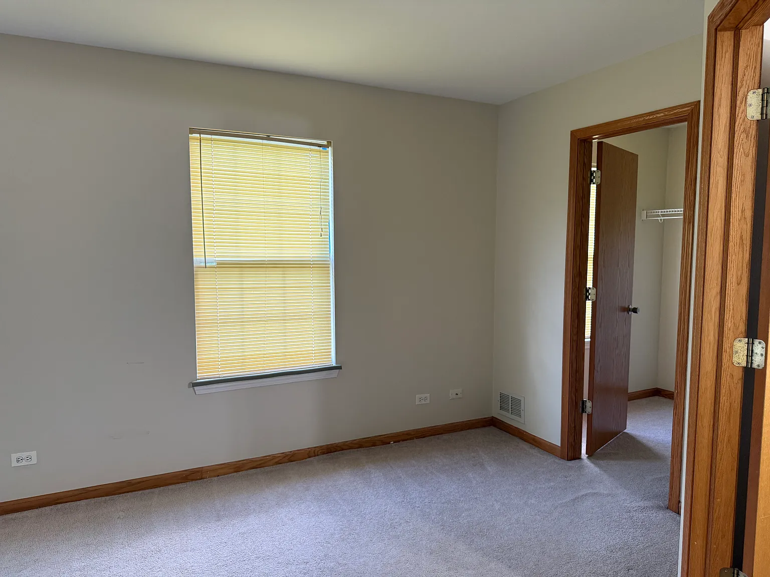 3 bed, 2.5 bath, 1502 sqft, $2,600 — Photo 4