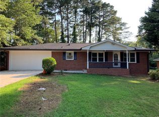 247 Valley Rd, Lawrenceville, GA 30044