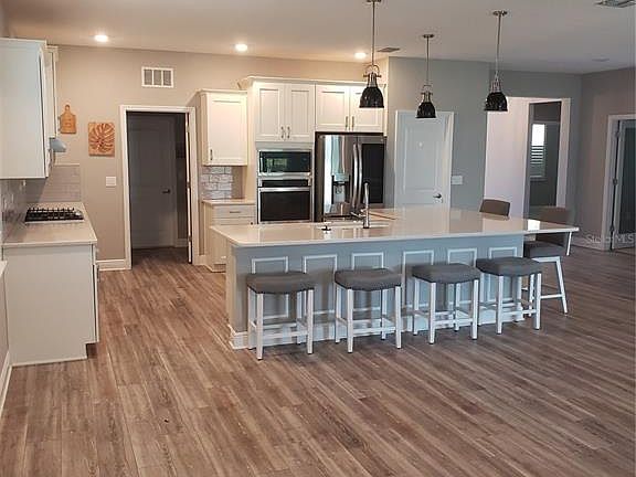 5th image of 9013 SW 79th Ln