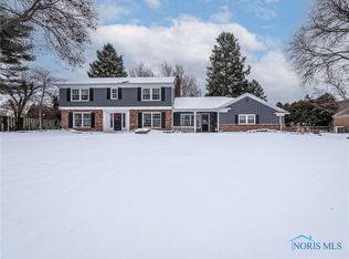 5031 Chatham Valley Dr, Toledo, OH 43615